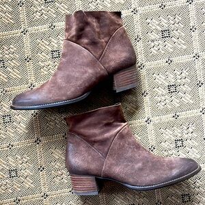 Paul Green Nelly suede boots 7.5